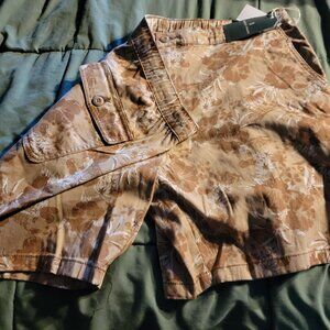 Men's Size 42 Mutual Weave Shorts NWT